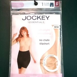Jockey Essentials no-chafe slipshort